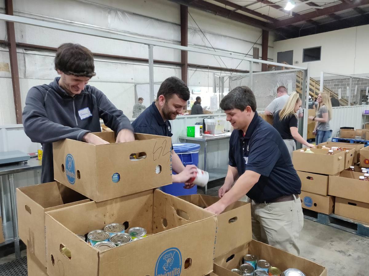 food bank volunteers